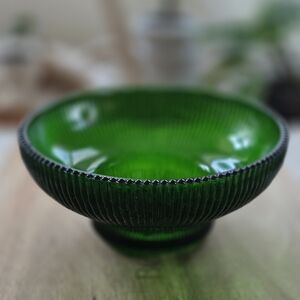 Vintage Hoosier Glass #4054 EmeraldGreen Ribbed Glass Decorative Bowl